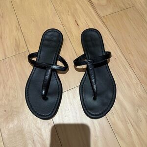 Old Navy Black Sandals